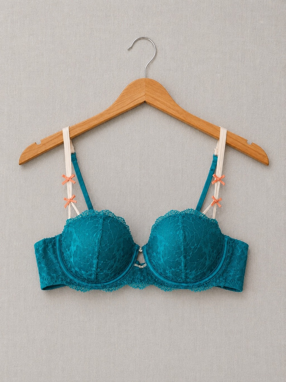Heidi Klum Intimates Teal Clé D'Amour Lace Balconette Bra with Contrast Straps